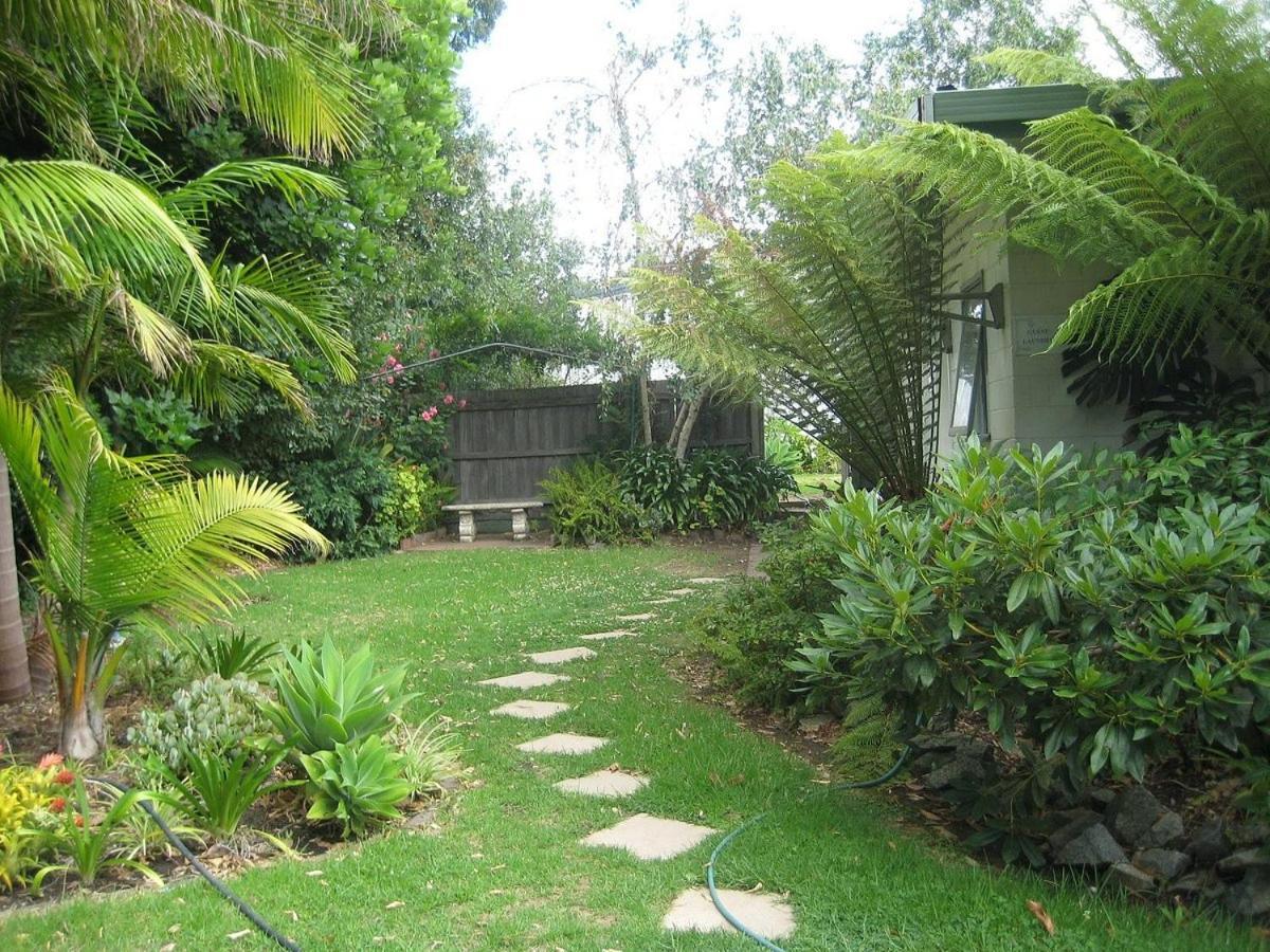 The Silver Bream Motel & Self Contained Units Mallacoota Exterior photo