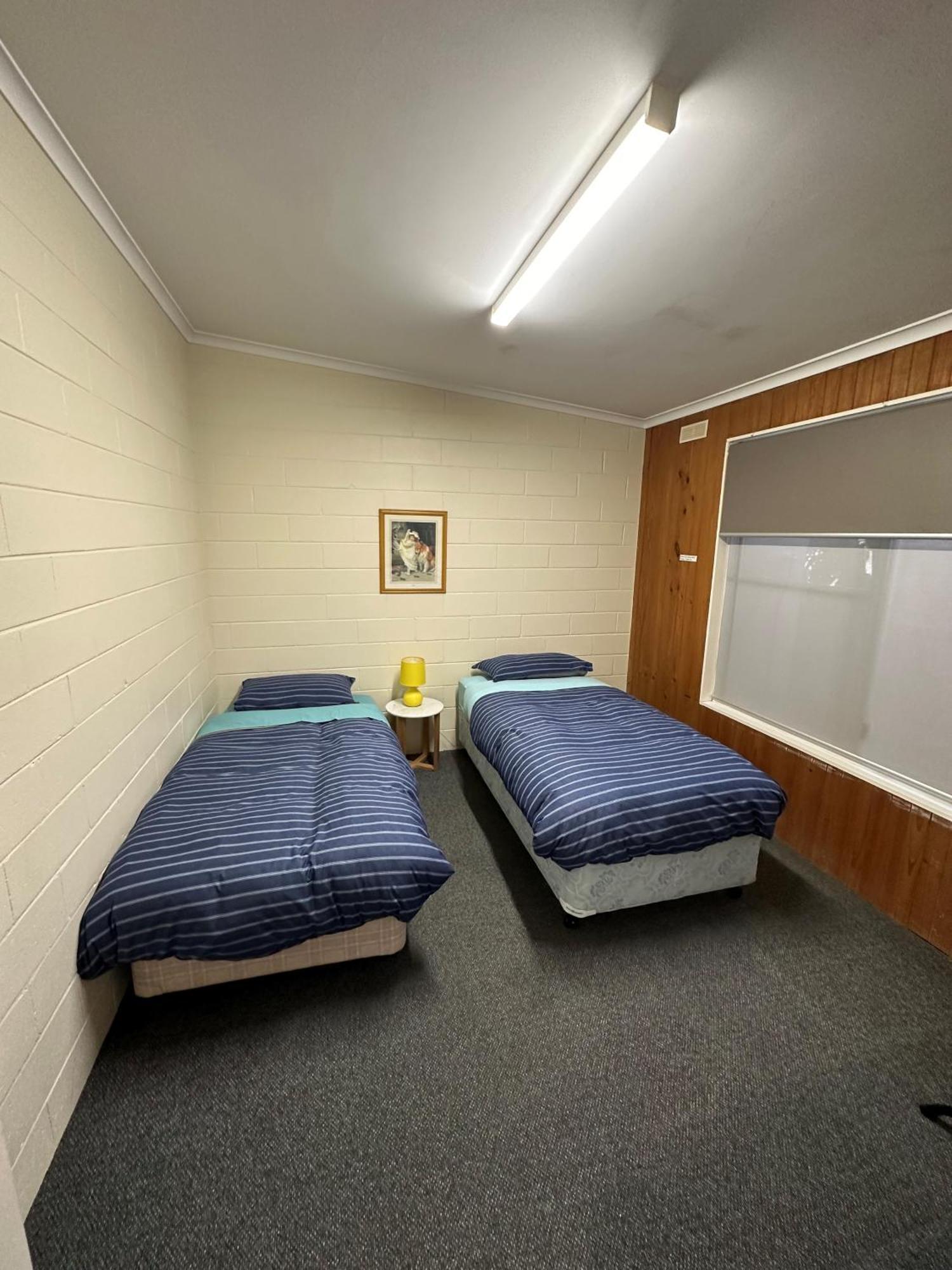 The Silver Bream Motel & Self Contained Units Mallacoota Exterior photo